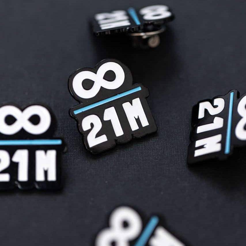 Knut Svanholm Bitcoin Pin with infinity and 21 million design by Kanuto